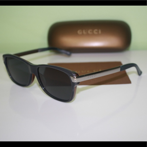 Gucci Sunglasses - Picture 5 of 8